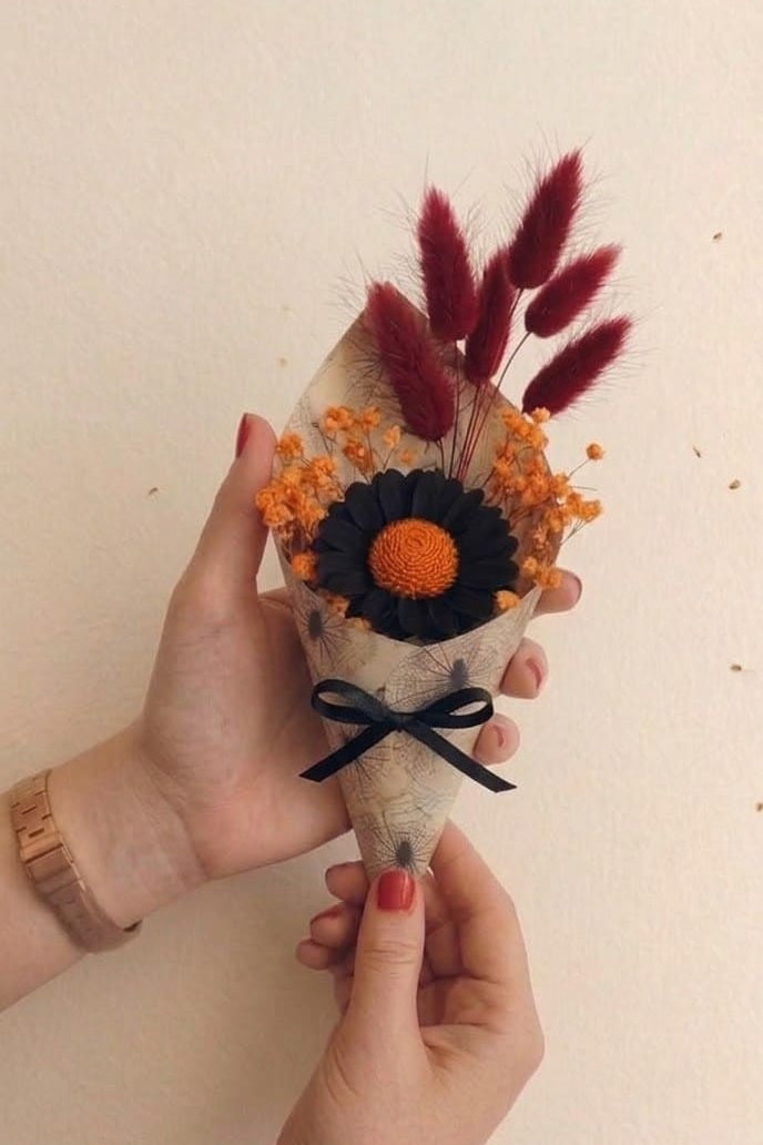 Atelier bougie halloween et fleur en cire à Paris