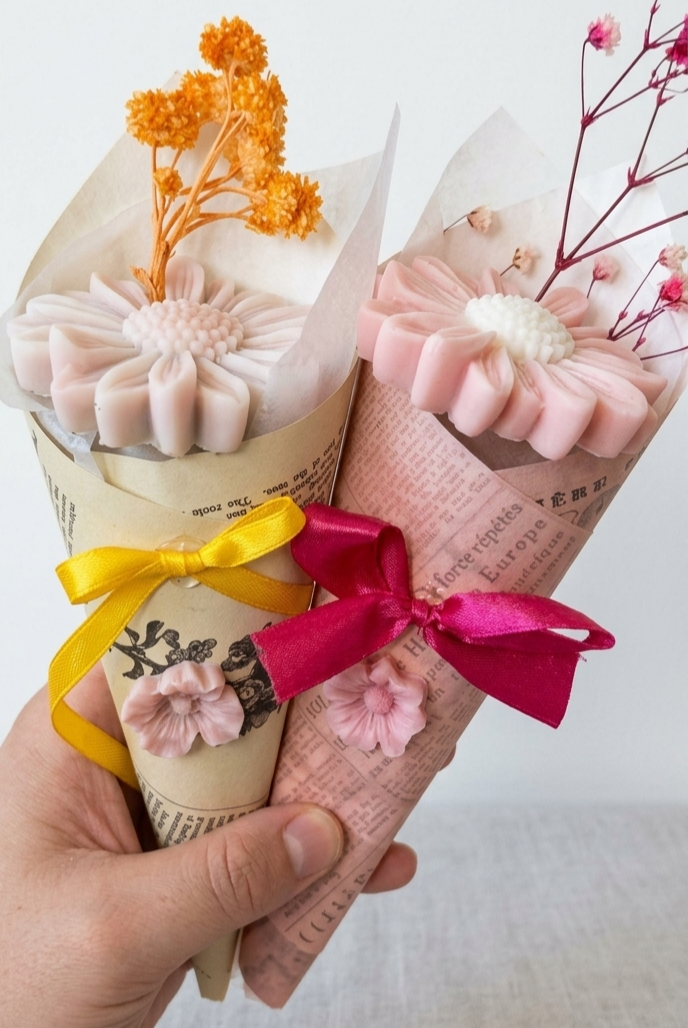 Atelier Création de Bougies Parfumées et fleur en cire